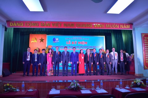 Lễ kỷ niệm 60 thành lập Trường ĐH Công nghiệp Quảng Ninh thành công tốt đẹp